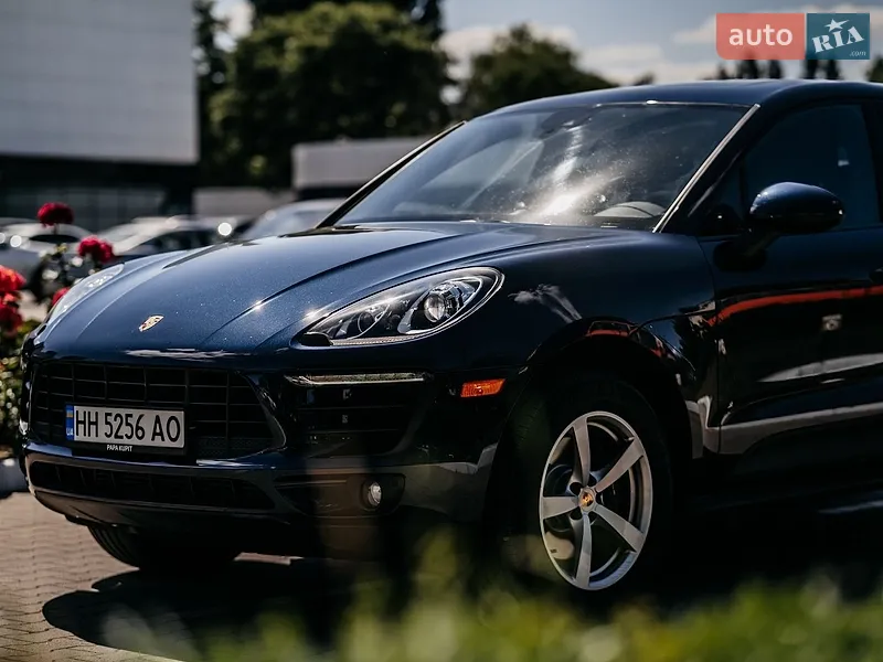Porsche Macan