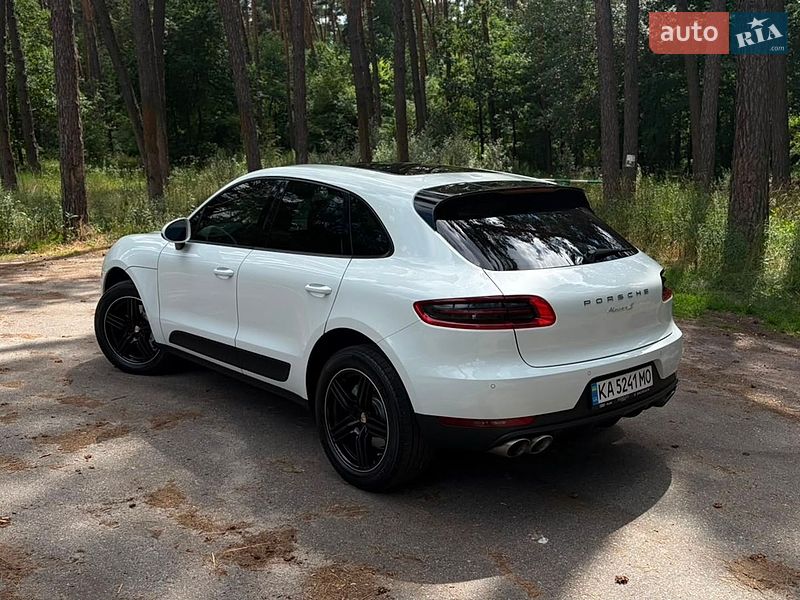 Внедорожник / Кроссовер Porsche Macan 2014 в Киеве