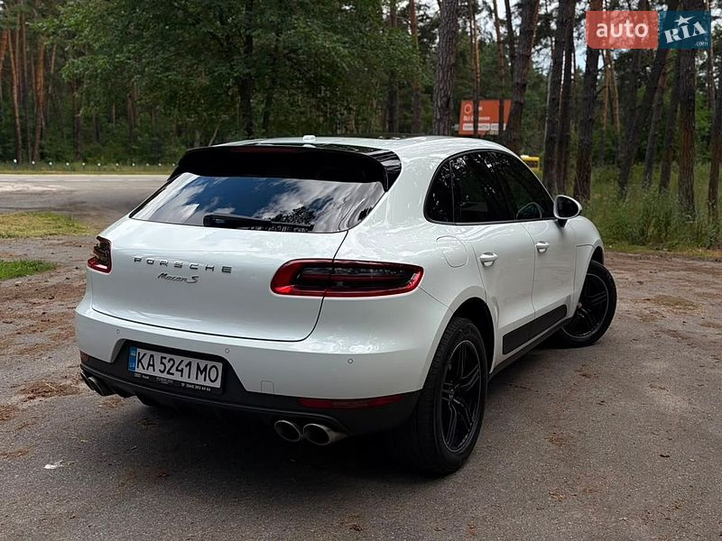 Внедорожник / Кроссовер Porsche Macan 2014 в Киеве