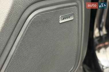Внедорожник / Кроссовер Porsche Macan 2016 в Киеве фото 13 Внедорожник / Кроссовер Porsche Macan 2016 в Киеве