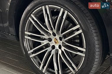 Внедорожник / Кроссовер Porsche Macan 2016 в Киеве фото 27 Внедорожник / Кроссовер Porsche Macan 2016 в Киеве