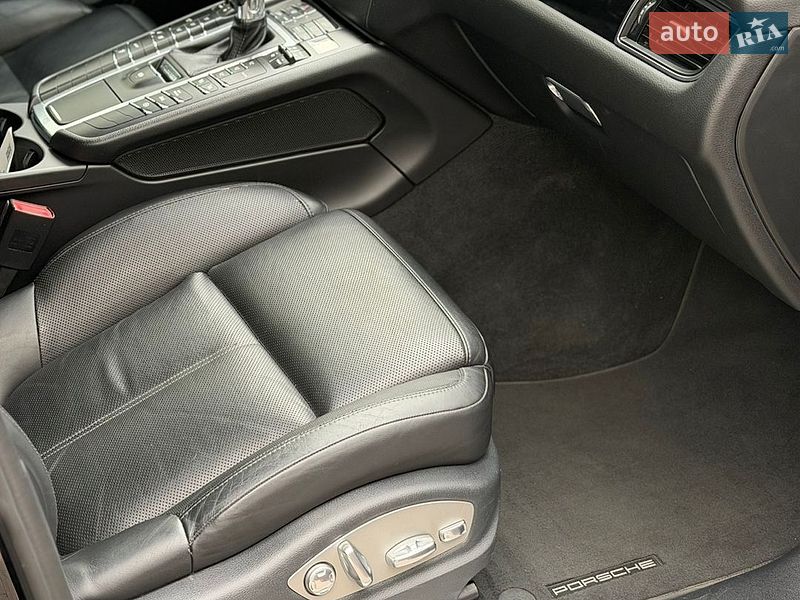 Внедорожник / Кроссовер Porsche Macan 2016 в Киеве фото 23 Внедорожник / Кроссовер Porsche Macan 2016 в Киеве