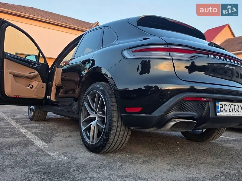 Porsche Macan