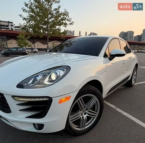 Porsche Macan 2016