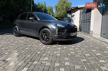 Porsche Macan  2019