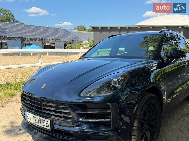 Porsche Macan