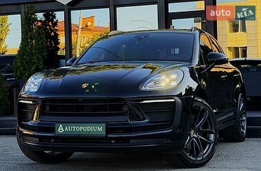 Porsche Macan  2022