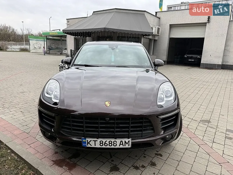 Porsche Macan