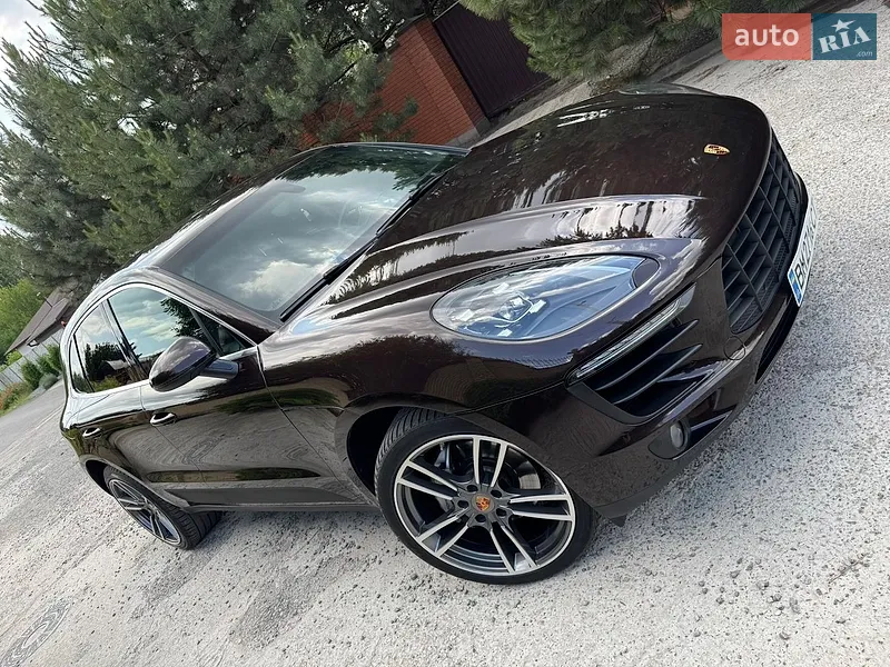 Porsche Macan