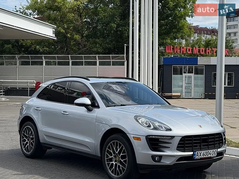 Porsche Macan