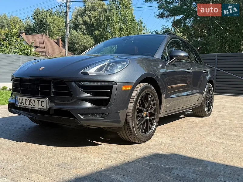 Porsche Macan
