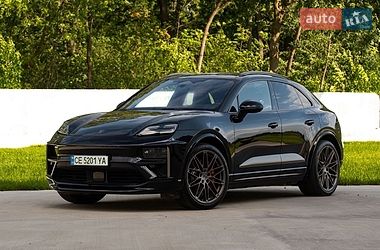 Porsche Macan  2024