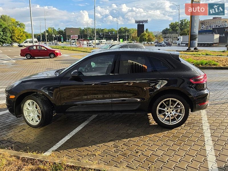 Позашляховик / Кросовер Porsche Macan 2016 в Києві