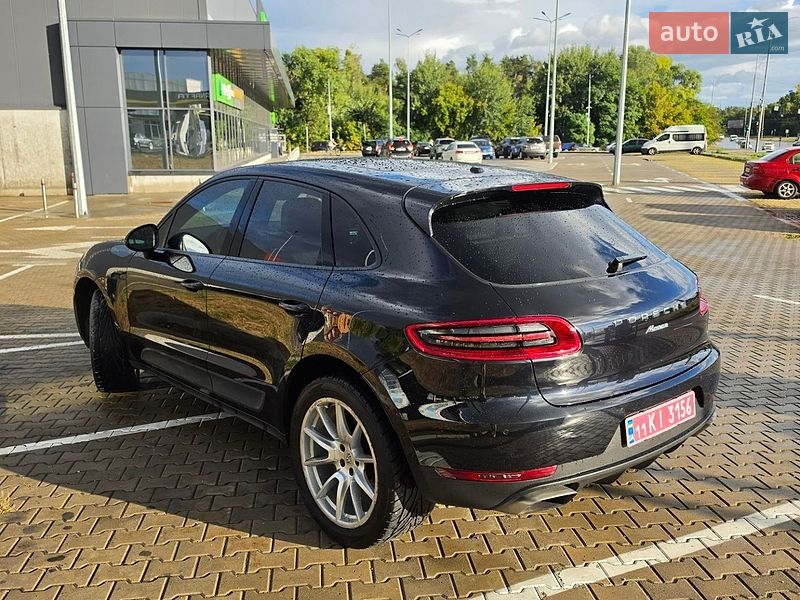 Позашляховик / Кросовер Porsche Macan 2016 в Києві