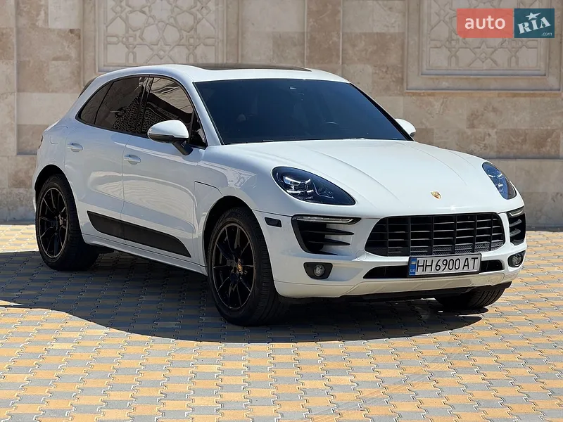 Porsche Macan