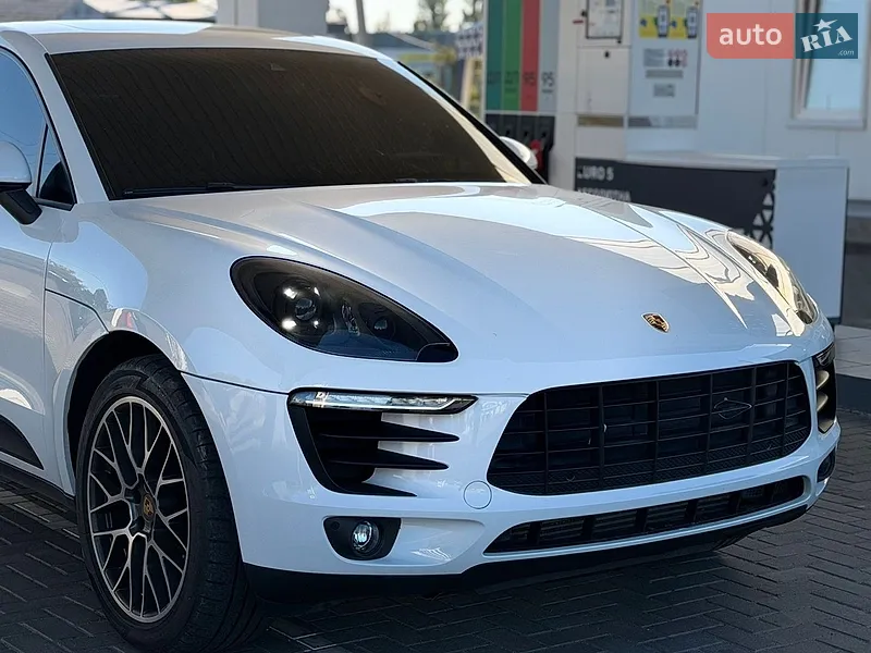 Porsche Macan