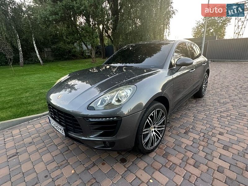 Porsche Macan 2014