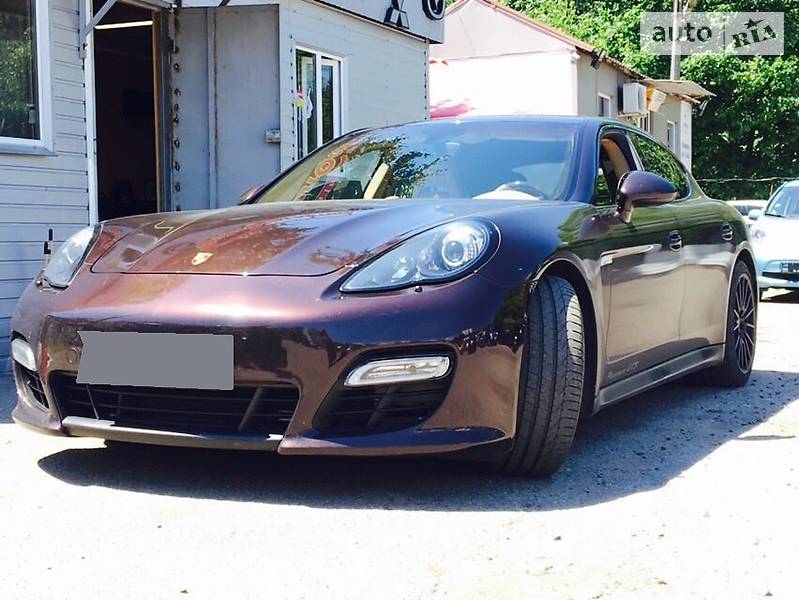 Porsche Panamera 2012 года