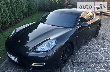 Porsche Panamera Turbo 4.8 2010