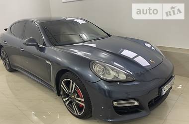 Porsche Panamera Panamera turbo S 2011