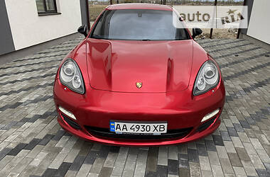 Porsche Panamera  2011