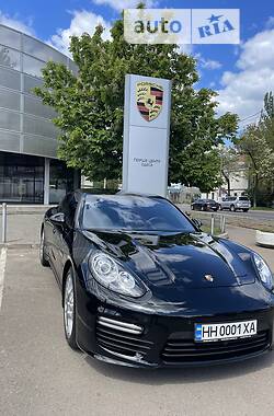 Porsche Panamera TURBO EXTCUTIVE 2014