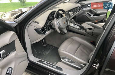 Porsche Panamera  2010