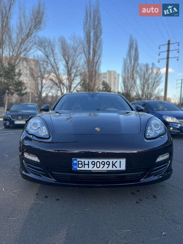 Porsche Panamera