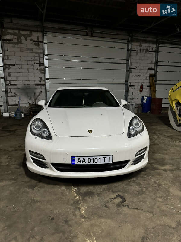 Porsche Panamera