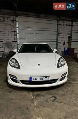 Porsche Panamera  2010