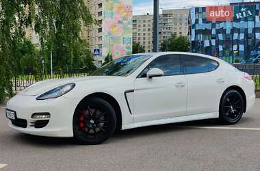 Porsche Panamera  2010