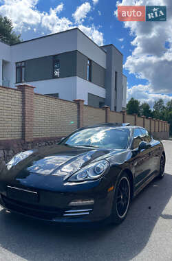 Porsche Panamera  2010