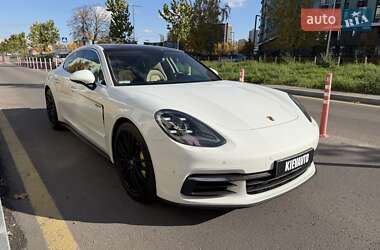 Porsche Panamera 2018
