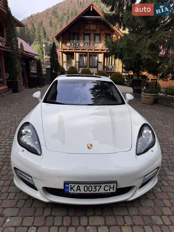 Porsche Panamera