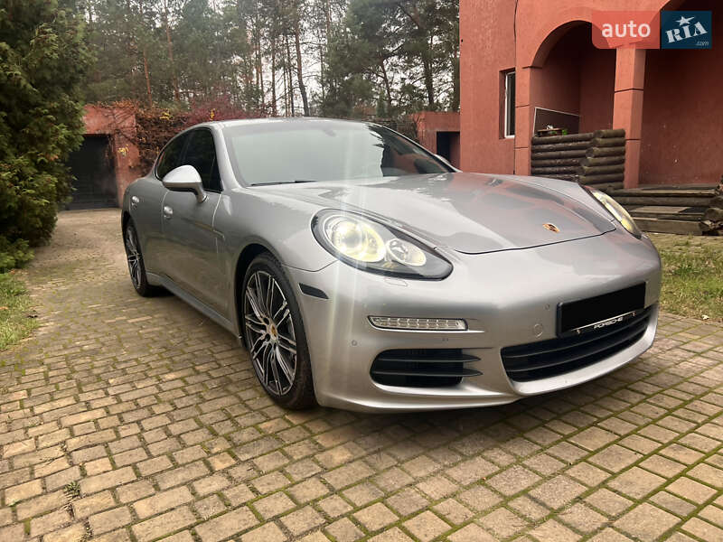 Porsche Panamera