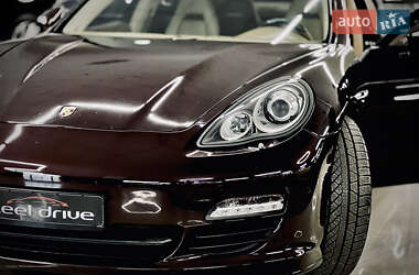 Porsche Panamera 2012