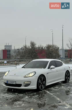 Porsche Panamera  2010