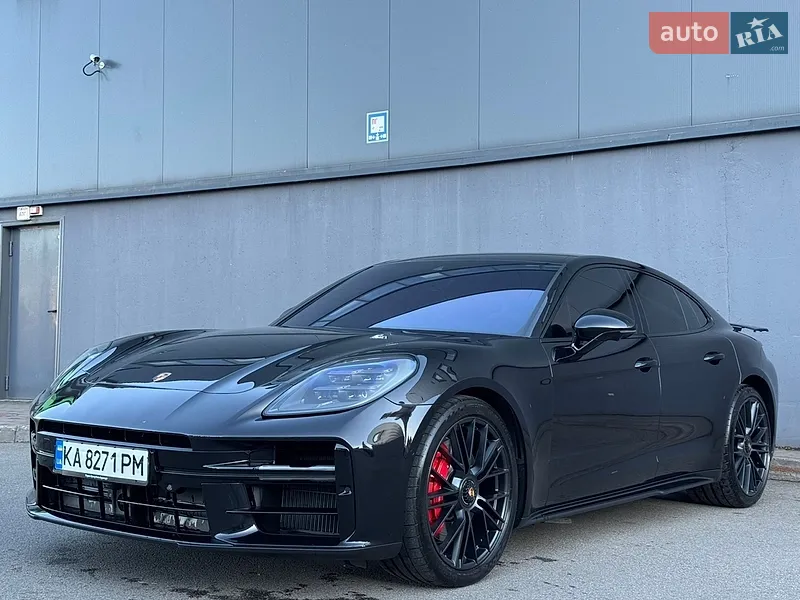 Porsche Panamera 2024