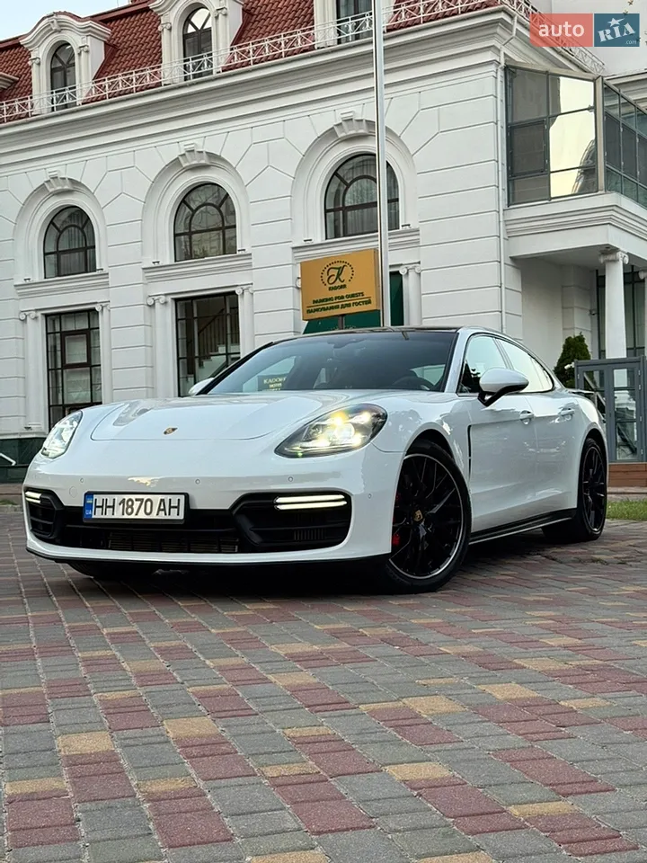 2019 Porsche Panamera - фото 1