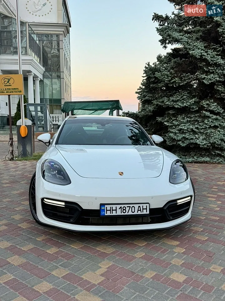 2019 Porsche Panamera - мініатюра 5