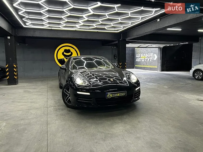 Porsche Panamera 2013