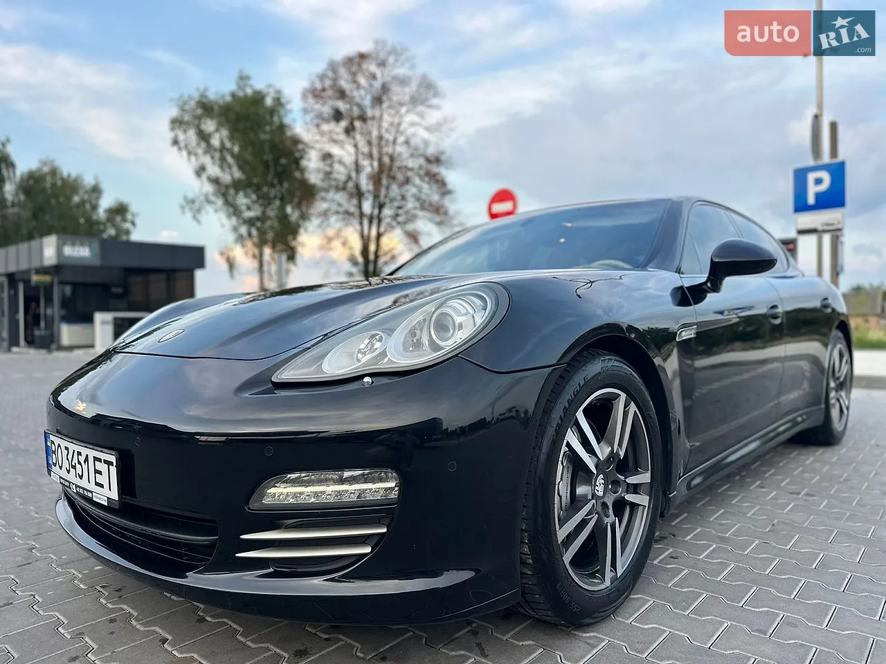 2010 Porsche Panamera - мініатюра 2