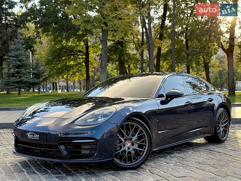 Porsche Panamera 2018