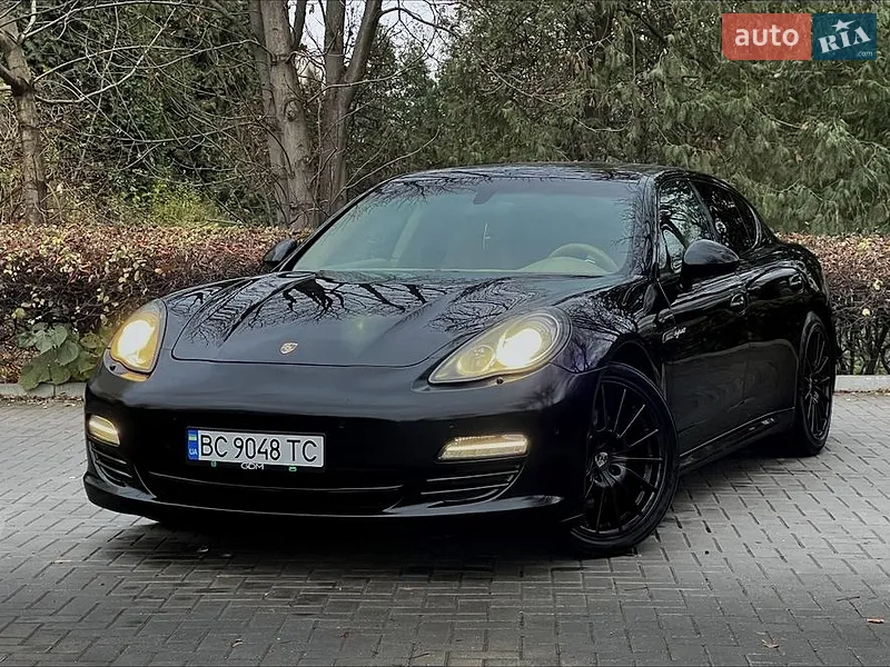 Porsche Panamera 2011