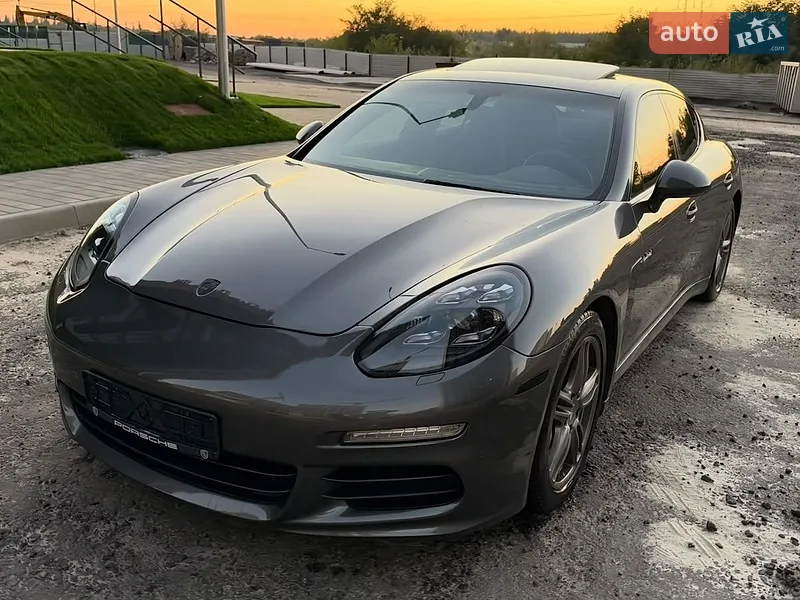 Porsche Panamera 2015