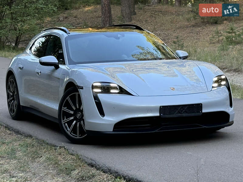Porsche Taycan Sport Turismo