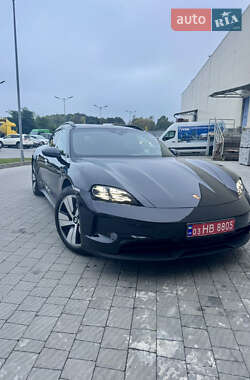 Porsche Taycan Sport Turismo  2024