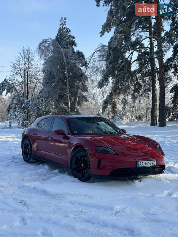 Легкові Porsche Taycan Sport Turismo