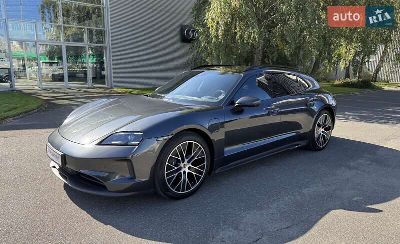 Универсал Porsche Taycan