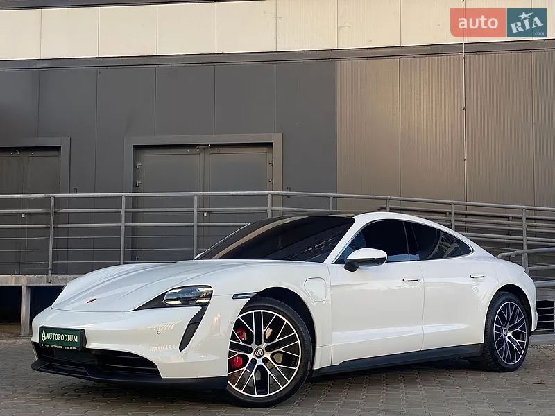 Porsche Taycan